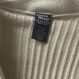 Men’s 2XL 100 percent acrylic 5 button down sweater